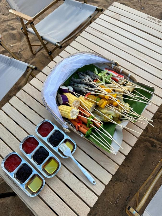 Beach N Breeze Glamping ملقا المظهر الخارجي الصورة